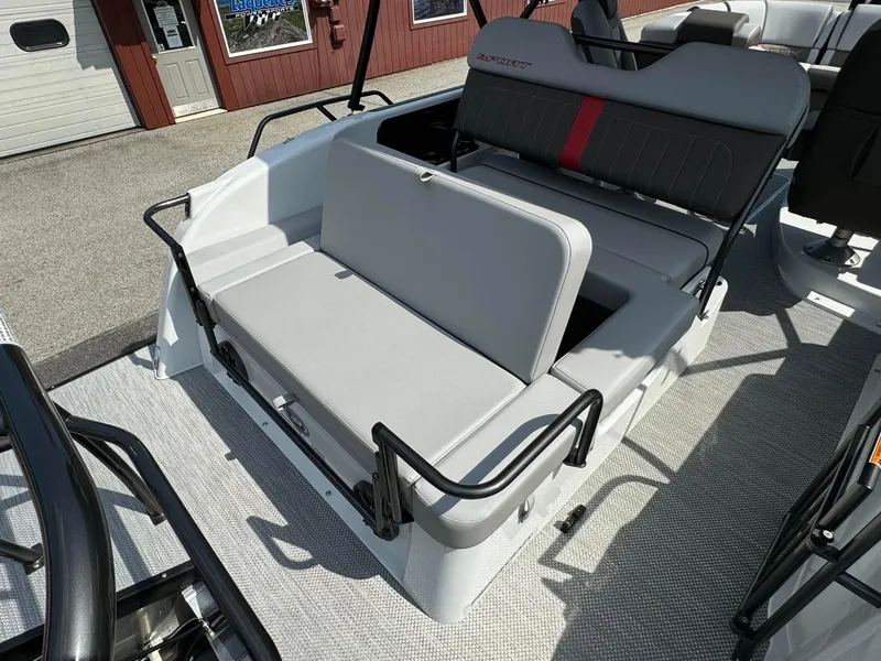 Slide: The Image of 2024 Princecraft VOGUE 23RL boat interior seating area. - 27