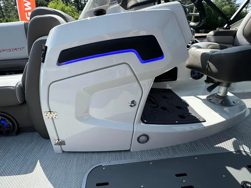 Slide: The Image of 2024 Princecraft VOGUE 23RL boat console with modern design and blue LED lighting. - 33