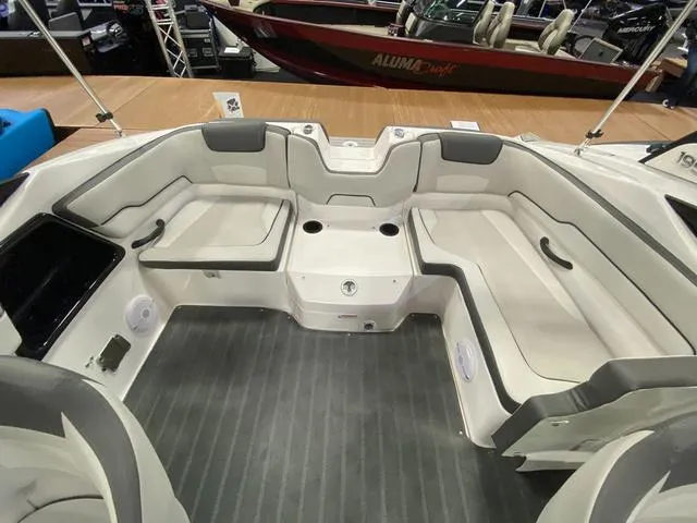 Slide: The Image of Yamaha SX190 2024 - 5