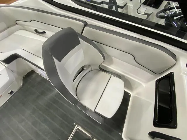 Slide: The Image of Yamaha SX190 2024 - 9