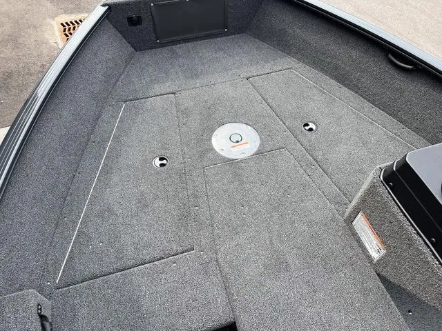 Slide: The Image of Lund 1675 Adventure SS 2025 - 17