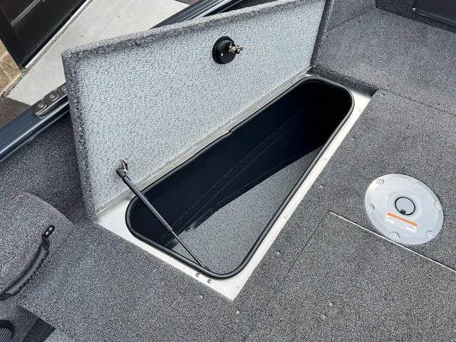 Slide: The Image of Lund 1675 Adventure SS 2025 - 18