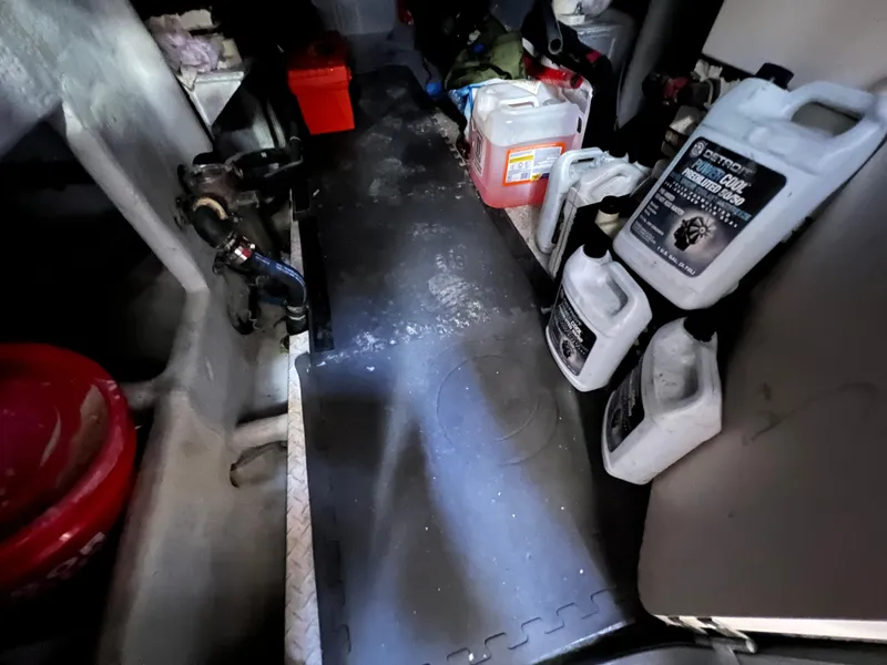 Slide: The Image of Mainship 47 Motor Yacht 1998 - 77