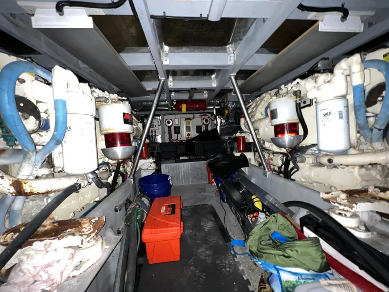 Slide: The Image of Mainship 47 Motor Yacht 1998 - 79