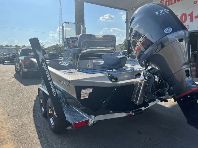 Slide: The Image of Xpress H22B 2025 - 12