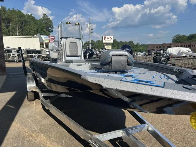 Slide: The Image of Xpress H22B 2025 - 4