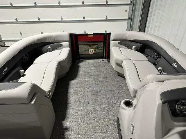 Slide: The Image of Barletta Aria A22QC 2025 - 15