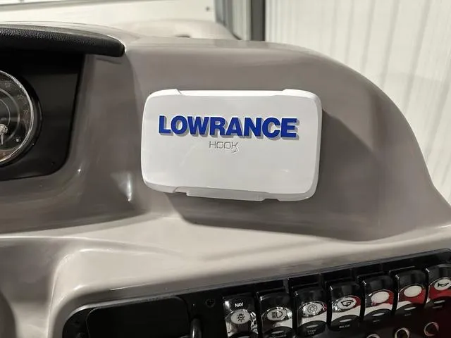 Slide: The Image of Barletta Aria A22QC 2025 - 25