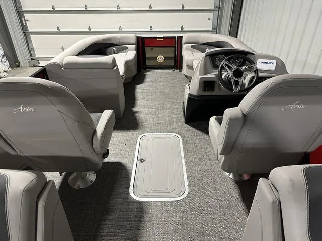 Slide: The Image of Barletta Aria A22QC 2025 - 8