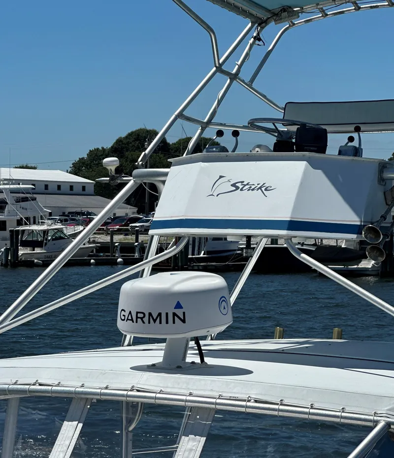 Slide: The Image of Marlin tower with full controls - 23