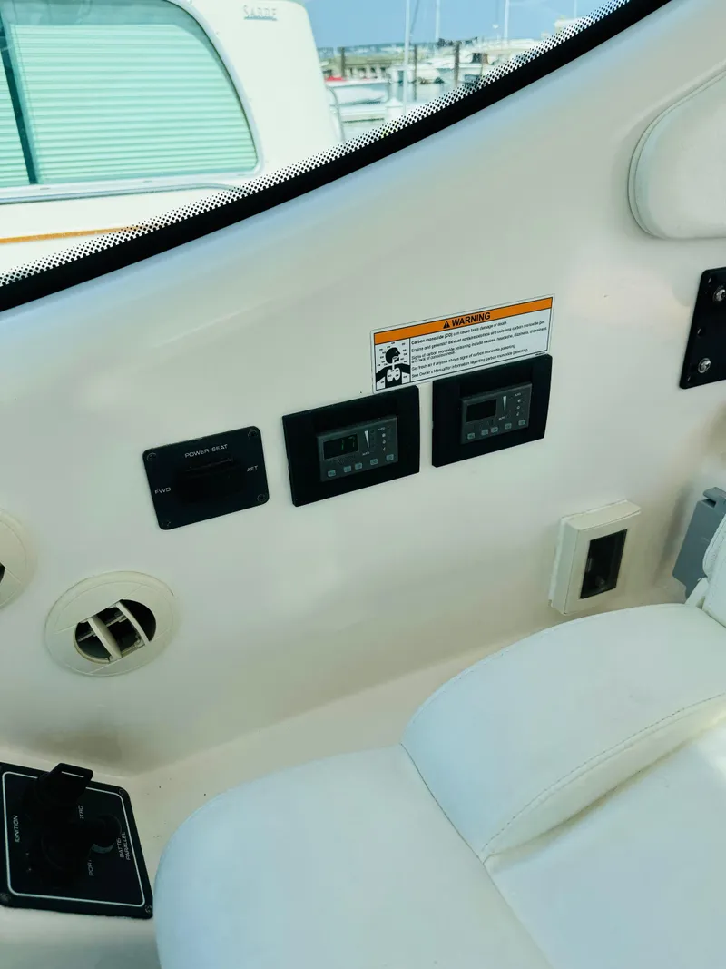 Slide: The Image of Control panel of a 2007 Tiara Yachts 3900 Sovran. - 27