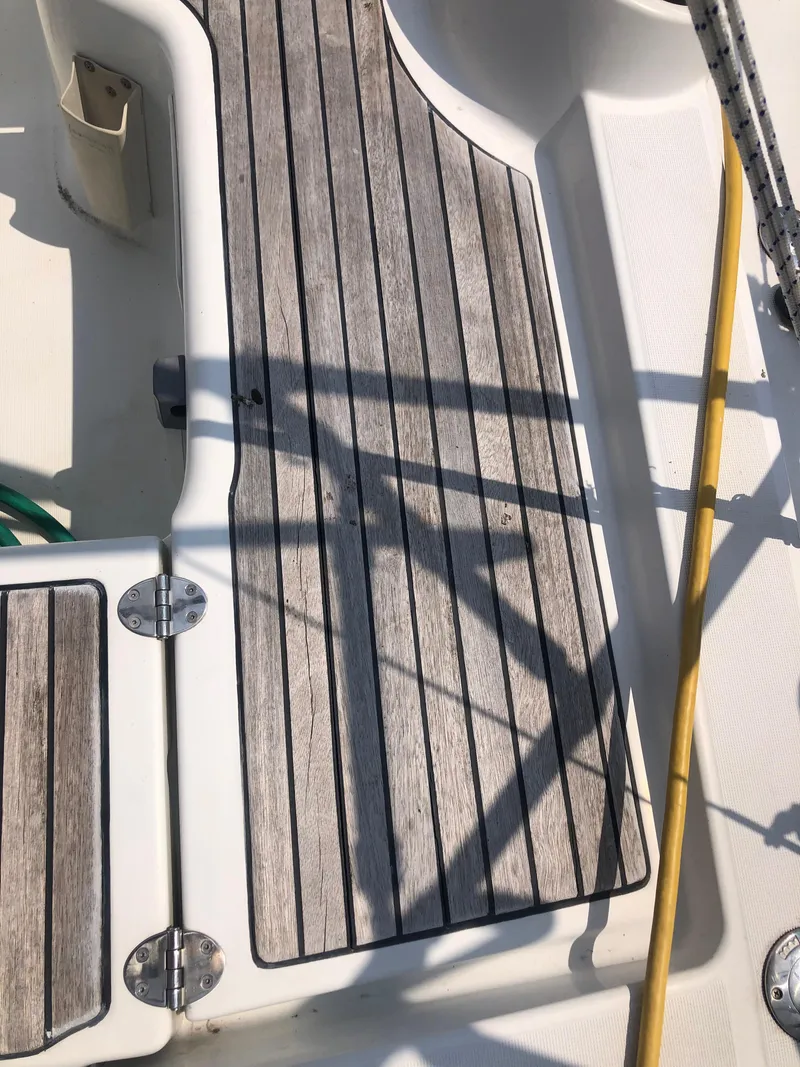 Slide: The Image of Beneteau Oceanis 31 2011 - 43