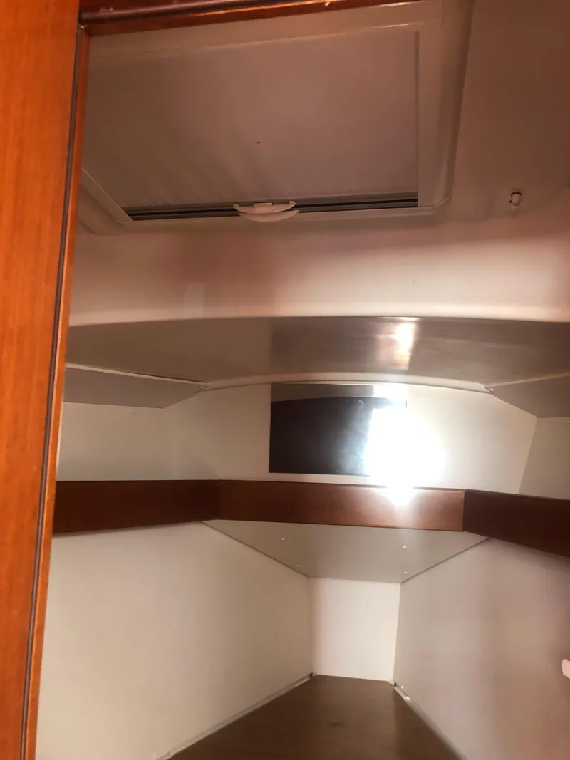 Slide: The Image of Beneteau Oceanis 31 2011 - 69