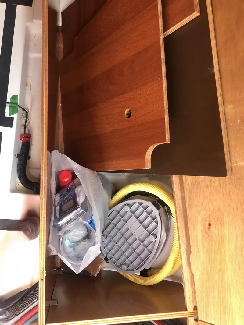 Slide: The Image of Beneteau Oceanis 31 2011 - 78