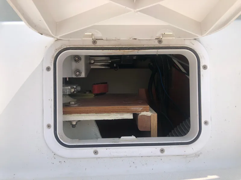 Slide: The Image of Beneteau Oceanis 31 2011 - 9