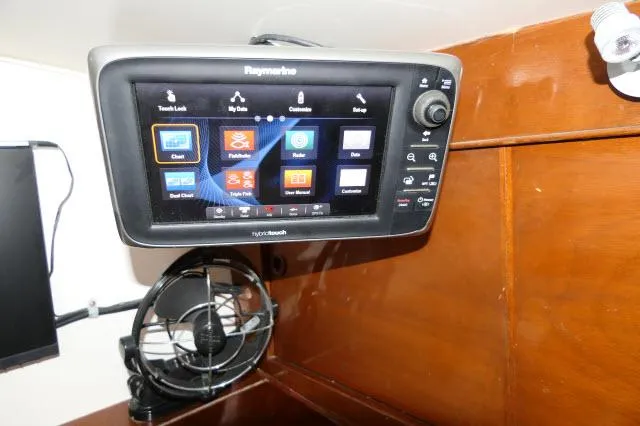 Slide: The Image of Raymarine navigation system on a 1970 Southern Ocean GALLANT 53 sailboat. - 13