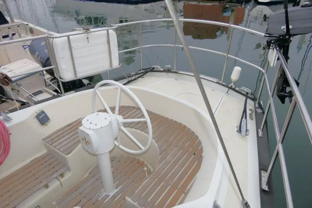 Slide: The Image of Cockpit of a 1970 Southern Ocean GALLANT 53 sailboat with wooden flooring. - 37