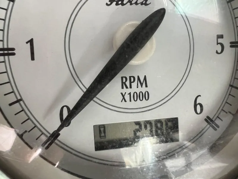 Slide: The Image of Close-up of 2006 Regal 2200 Bowrider tachometer showing 270.8 hours. - 12