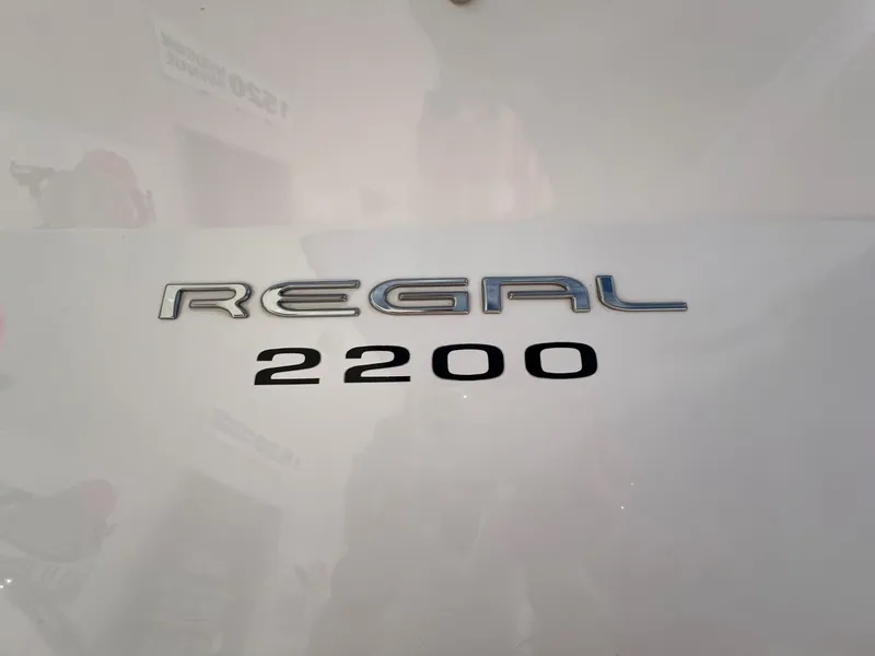 Slide: The Image of 2006 Regal 2200 Bowrider boat emblem - 27