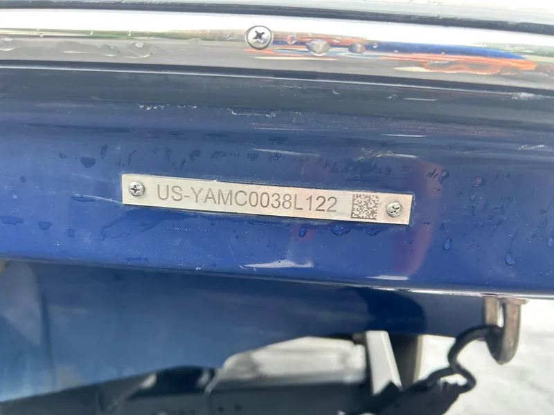 Slide: The Image of 2022 Yamaha Boats 195 S hull identification number (HIN) plate. - 20