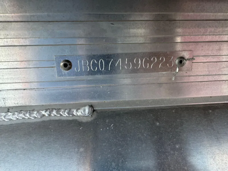 Slide: The Image of Serial number "JBC07459G223" on Veranda Relax VR20RC, 2023 model, metal surface. - 5