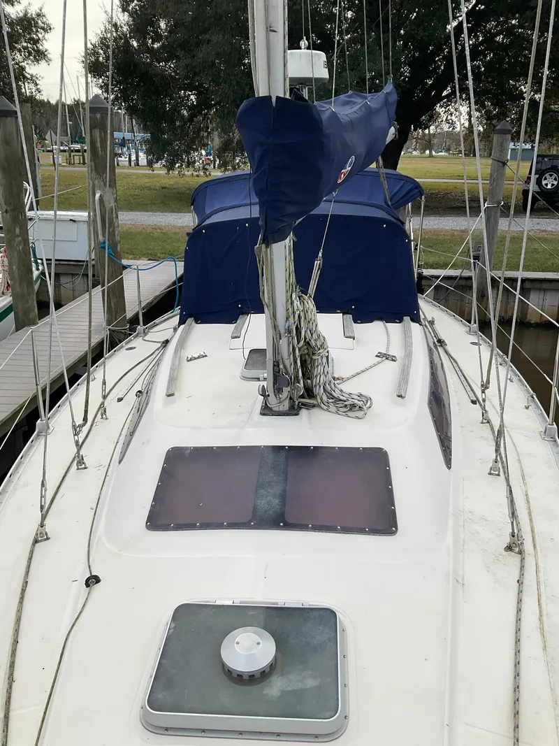 Slide: The Image of Jeanneau Attalia 32 1983 - 50