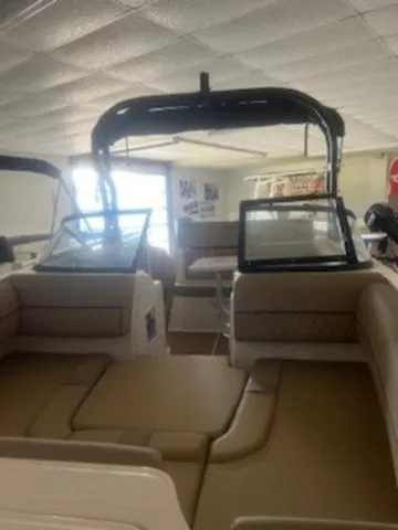 Slide: The Image of Bayliner DX 2050 2024 - 3