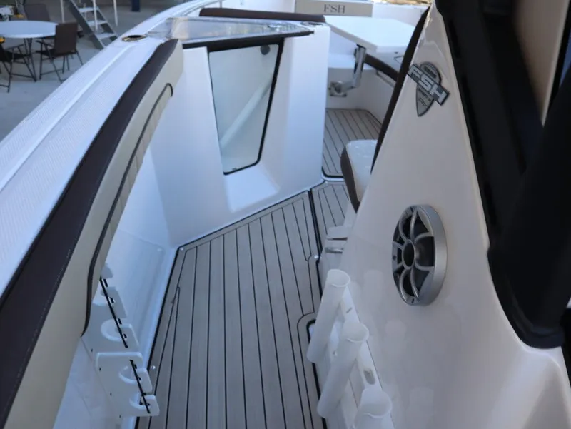 Slide: The Image of Yamaha 255 FSH Sport E 2024 - 21