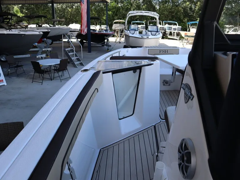 Slide: The Image of Yamaha 255 FSH Sport E 2024 - 22