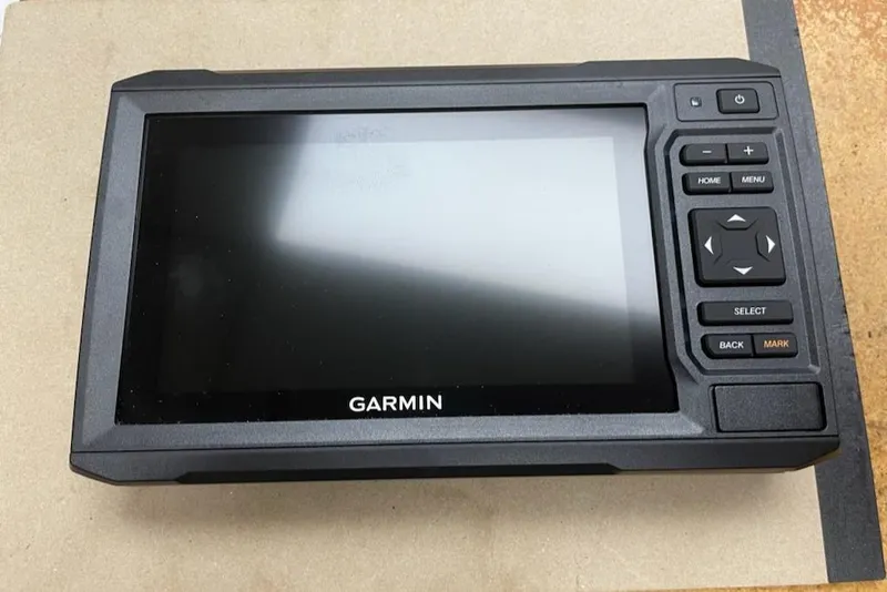 Slide: The Image of Garmin navigation system for 2007 Bayliner Discovery 215 boat. - 26