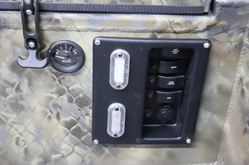 Slide: The Image of Control panel and fuel gauge of 2025 Excel 1751 Viper F4 boat. - 16