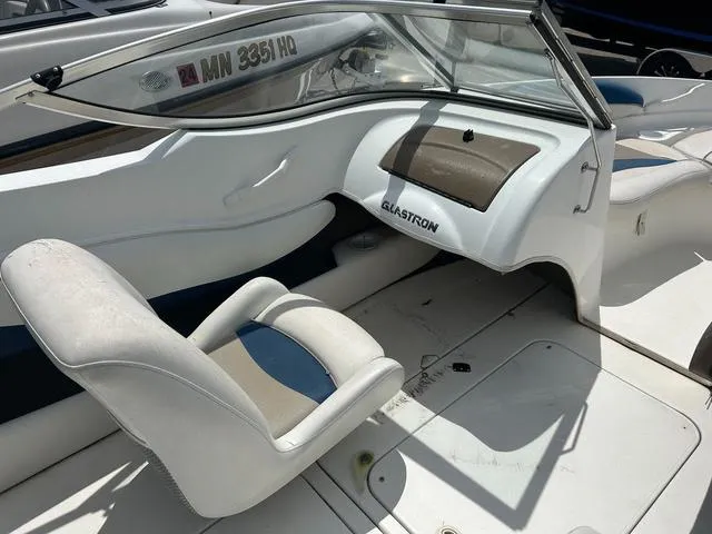 Slide: The Image of Glastron SX 195 2001 - 9