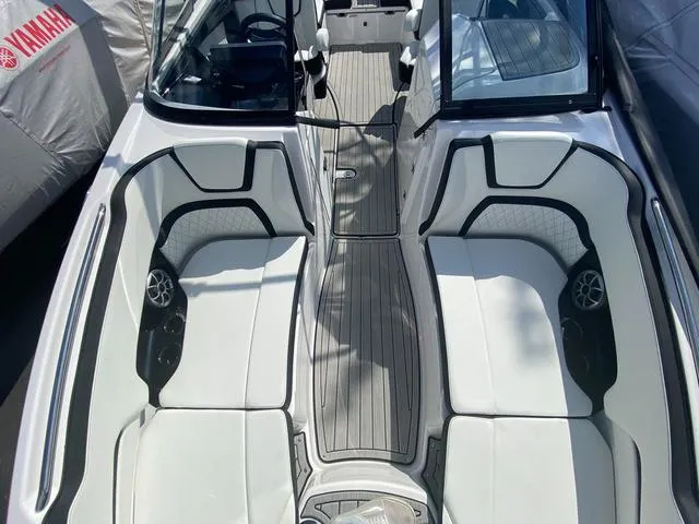 Slide: The Image of 2024 Yamaha Boats 252SD interior with sleek seating and modern design. - 23