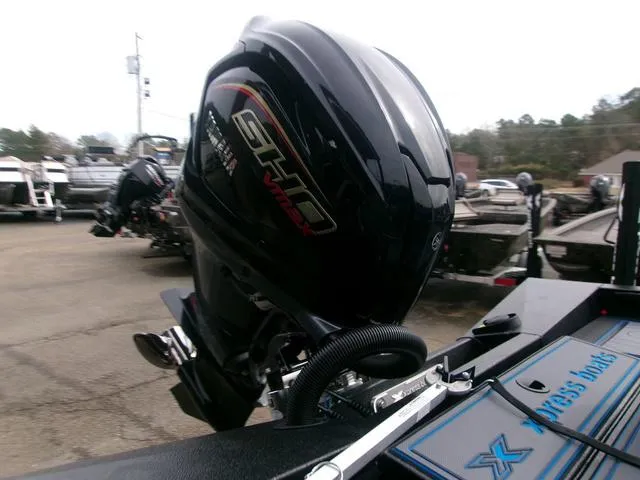 Slide: The Image of Xpress X19 Pro 2025 - 5