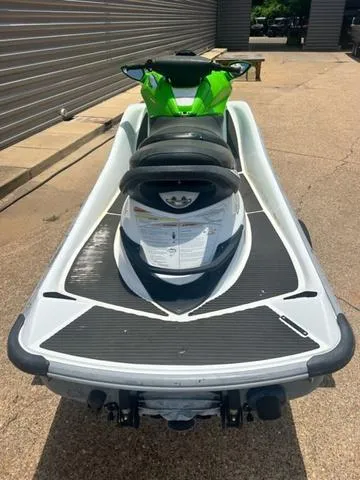 Slide: The Image of Kawasaki Waverunner Ultra 2008 - 5
