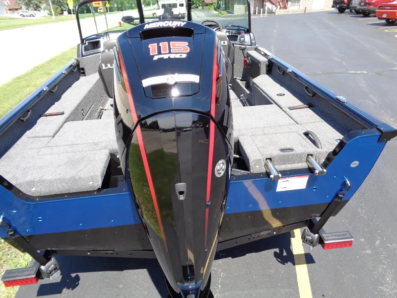 Slide: The Image of 2024 Lund 1875 Impact XS boat with Mercury 115 Pro XS outboard motor. - 6