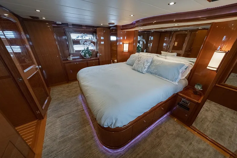 Slide: The Image of Master Stateroom - 20
