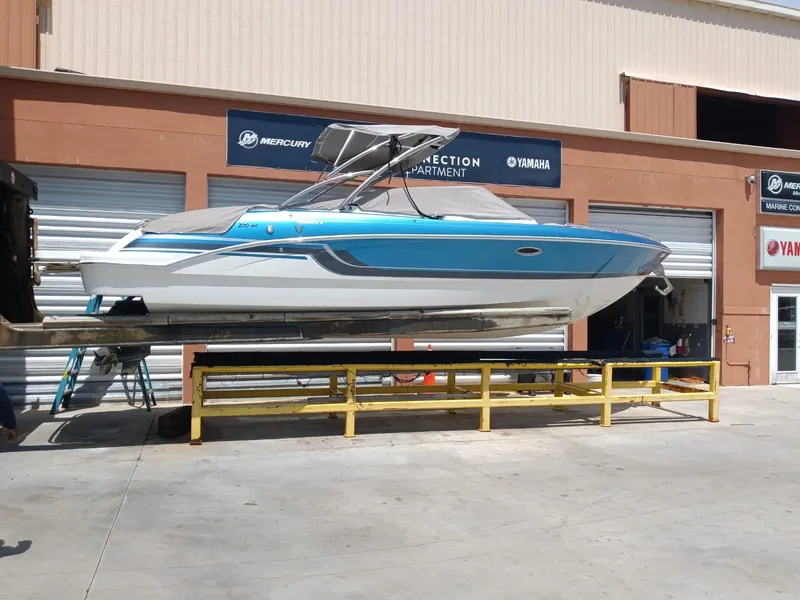 Slide: The Image of 2019 Formula 270 Bowrider boat in a service department. - 38