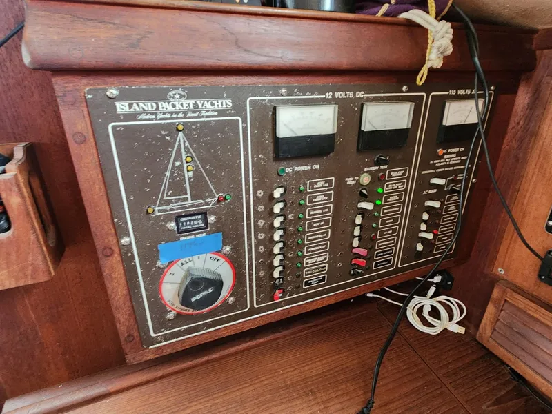 Slide: The Image of Fusion speaker on 1989 Island Packet 35 sailboat, mounted on beige panel. - 33