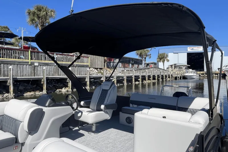 Slide: The Image of Harris 250 SUNLINER 2025 - 15