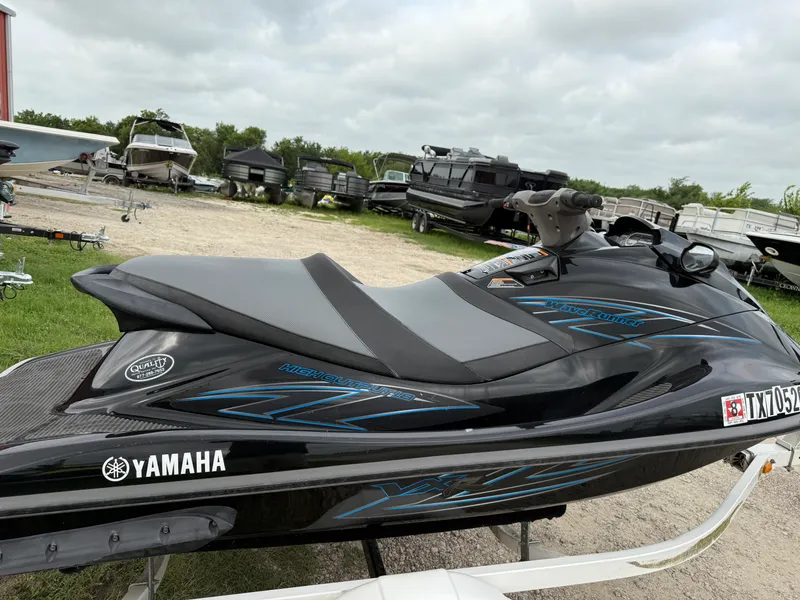 Slide: The Image of Yamaha VXR 2014 - 1