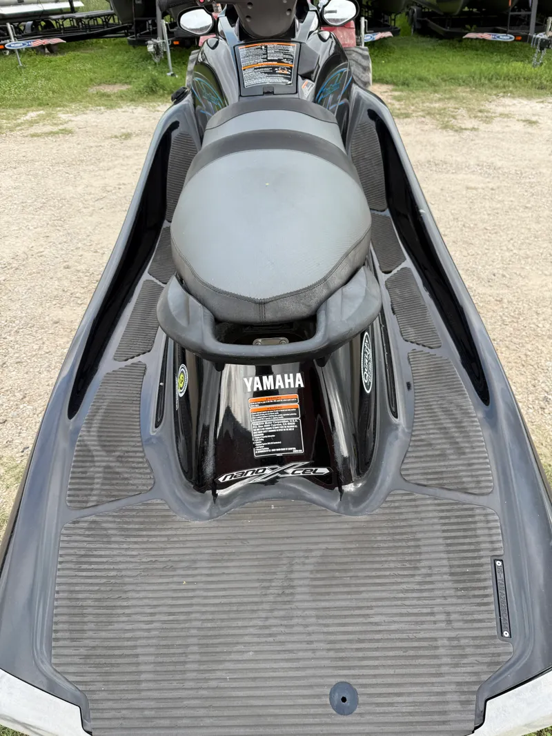 Slide: The Image of Yamaha VXR 2014 - 2