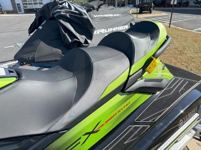 Slide: The Image of Yamaha FX Cruiser SVHO 2024 - 5
