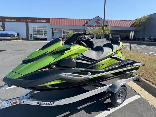 The Image of Yamaha FX Cruiser SVHO 2024 - 1