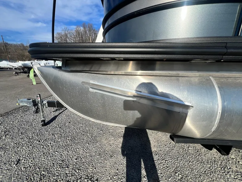 Slide: The Image of Sylvan L-3 CLZ Tritoon 2025 - 17