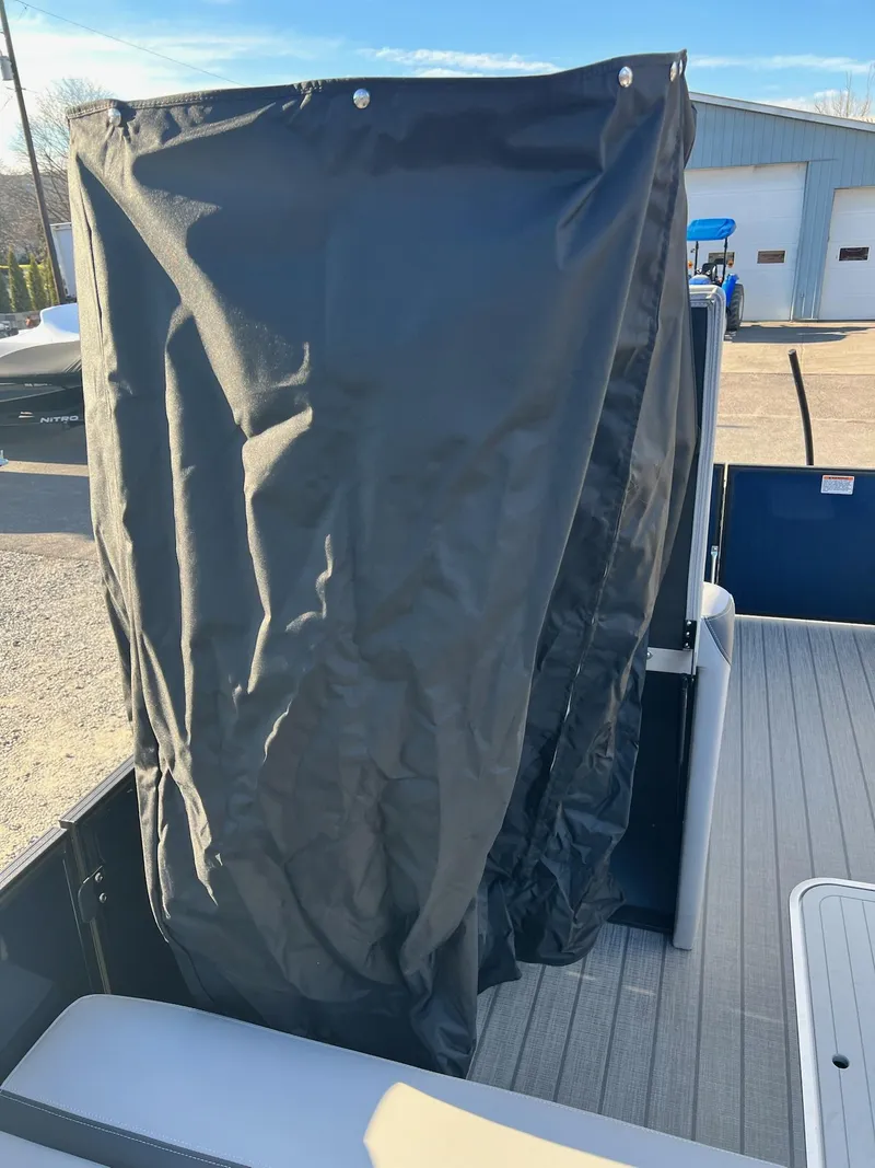 Slide: The Image of Sylvan L-3 CLZ Tritoon 2025 - 20