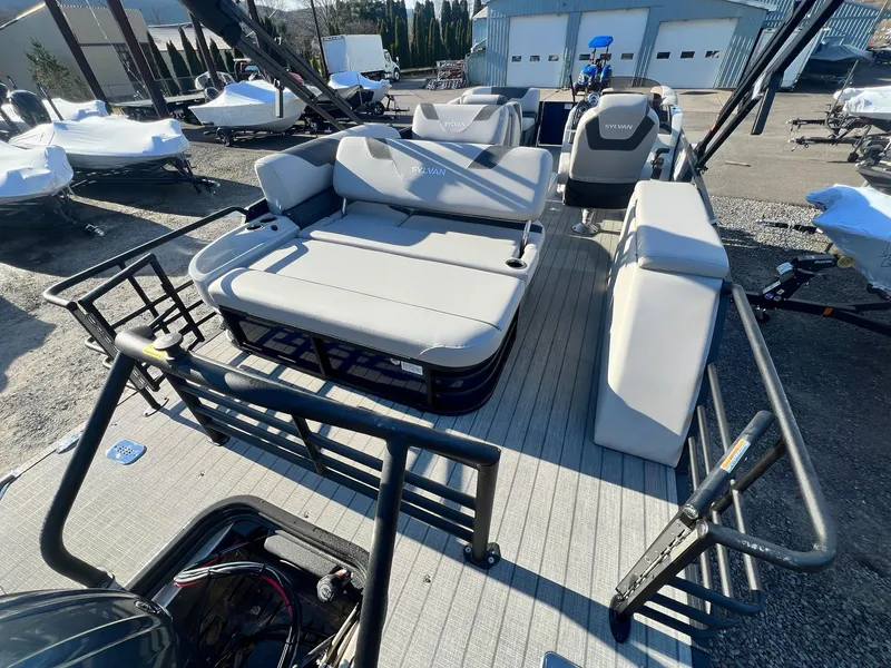 Slide: The Image of Sylvan L-3 CLZ Tritoon 2025 - 25