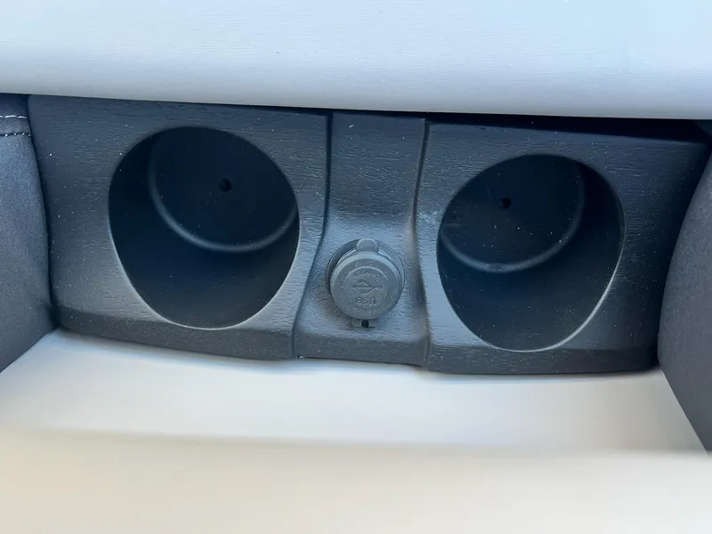 Slide: The Image of Sylvan L-3 CLZ Tritoon 2025 - 29