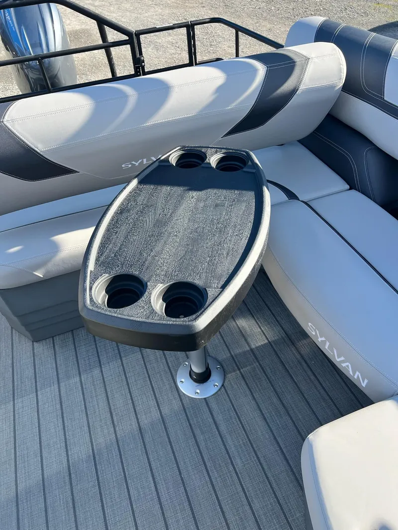 Slide: The Image of Sylvan L-3 CLZ Tritoon 2025 - 47