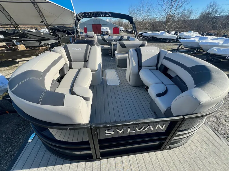 Slide: The Image of Sylvan L-3 CLZ Tritoon 2025 - 48